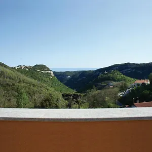 Zenestrin Alloggio per agriturismo Orco Feglino