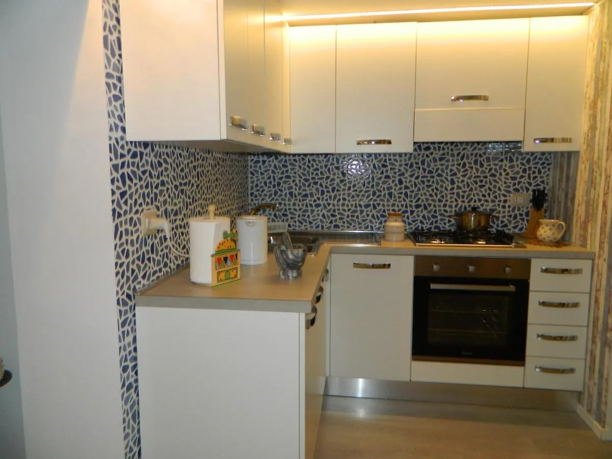 Appartamento Ninì Short lets Napoli