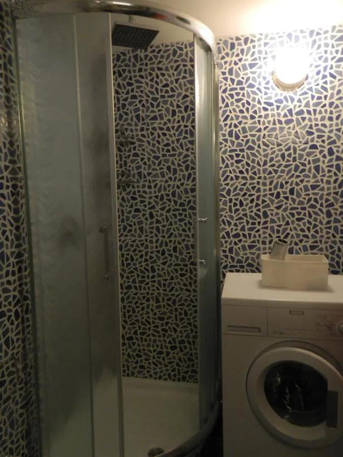 Appartamento Ninì Short lets Napoli Italia