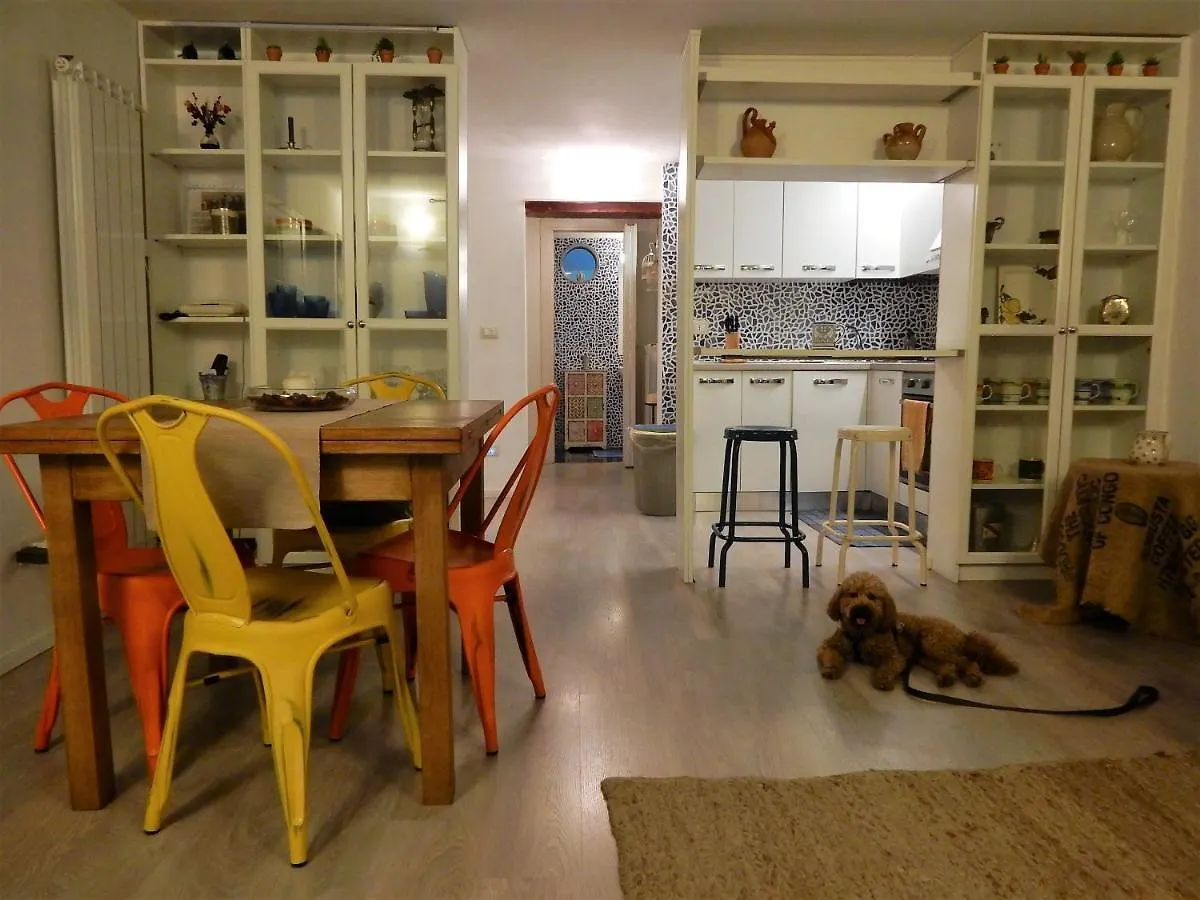 Appartamento Ninì Short lets Napoli